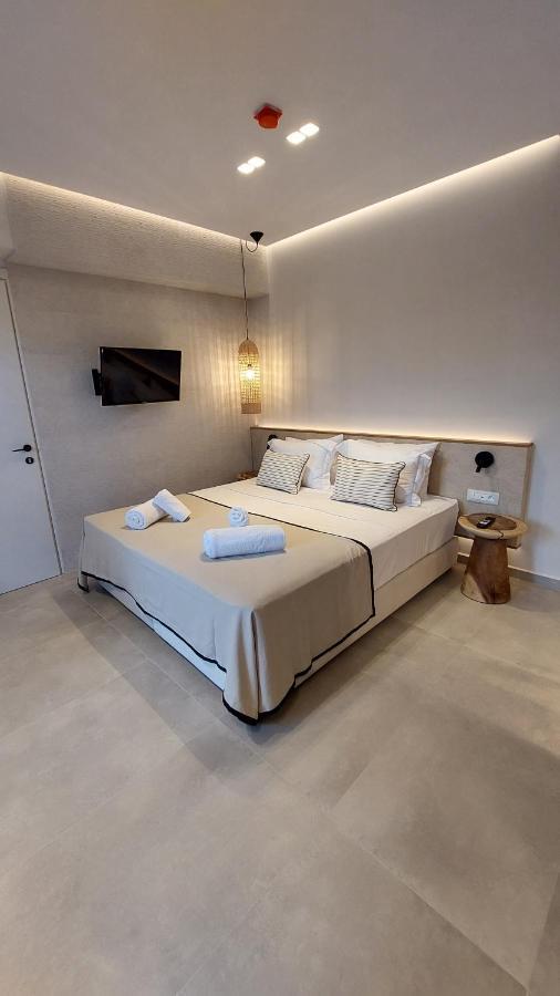 Niriides Palace Goúrnes Chambre photo