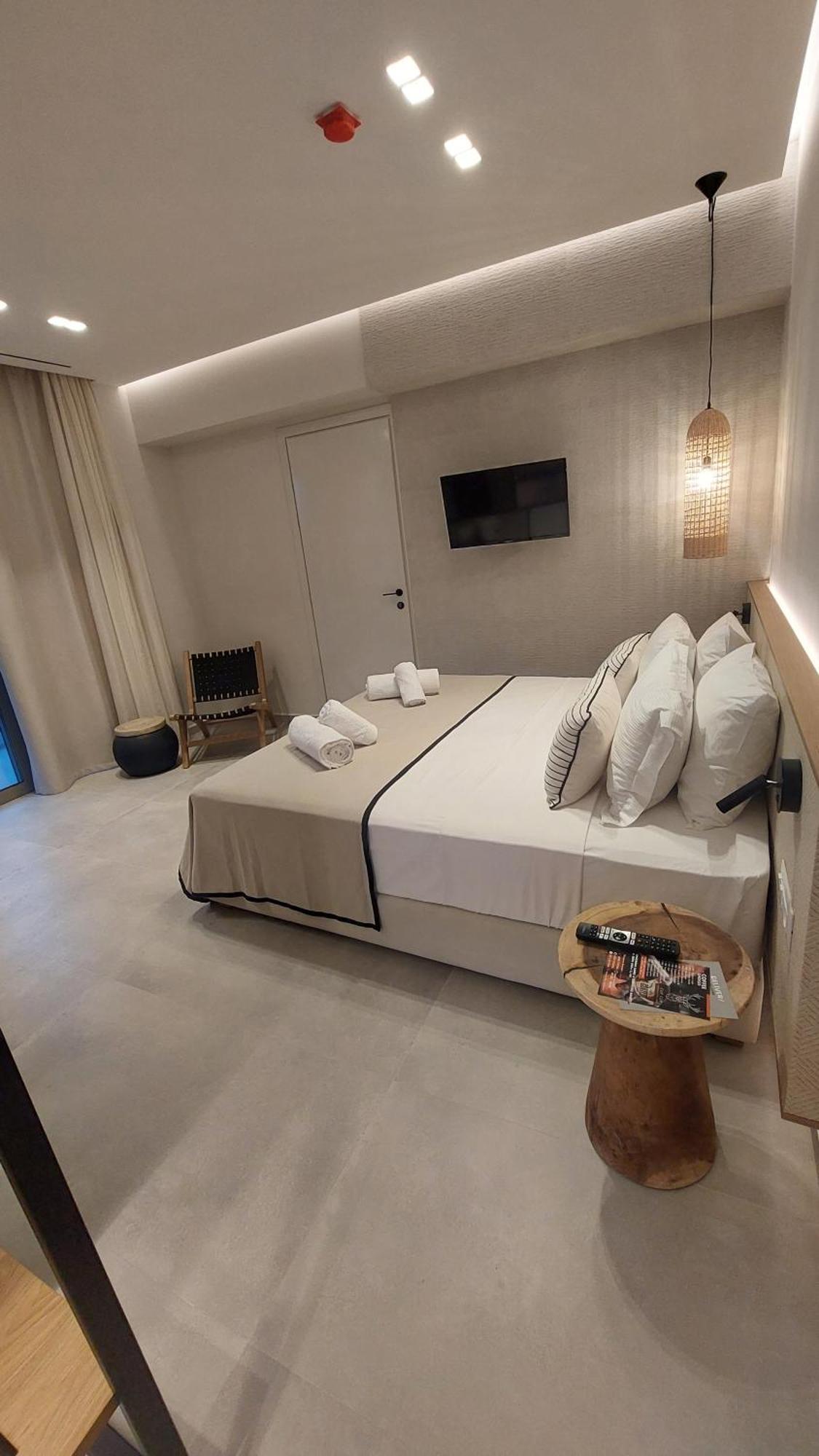 Niriides Palace Goúrnes Chambre photo